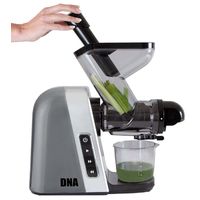 DNA Slow Juicer